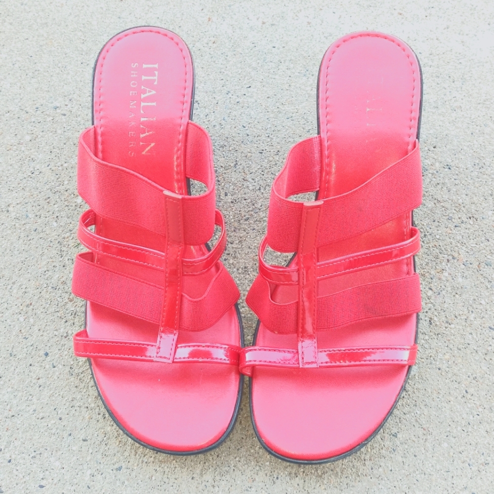 BARELYUSED LIKE NEW RUBY RED SIZE 8 ITALIAN SHOEMAKER SIZE 8 WOMEN'S STRAP SHOES
